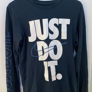 Nike long sleeve shirt